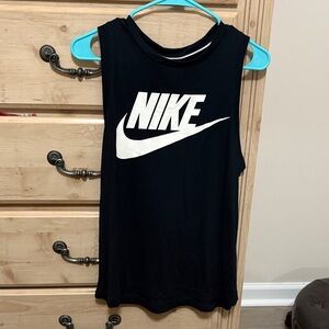 Nike tank